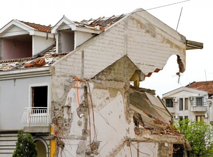 problems with california earth quake insurance